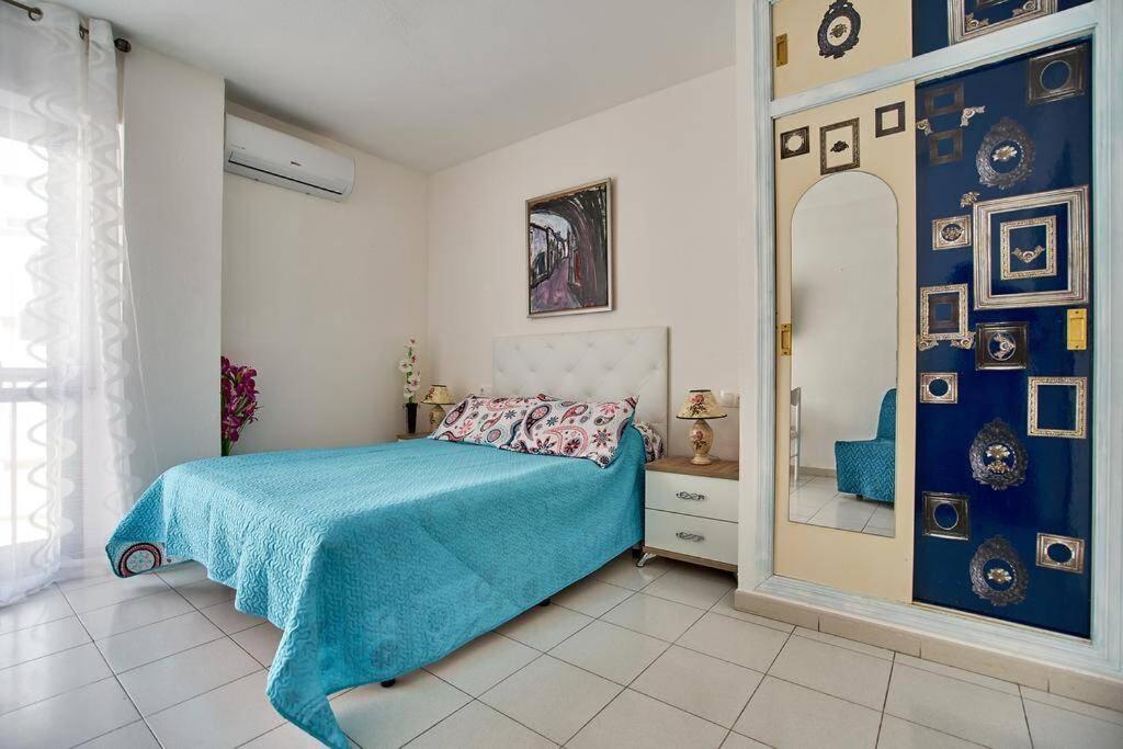 Cozy Studio Apartment Near The Beach Торрев'єха Екстер'єр фото